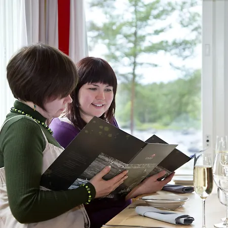 Wilderness Juutua 4* Inari